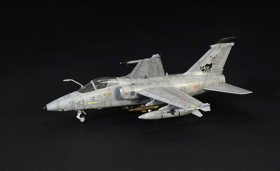 イタリアエッシ(Esci)飛行機プラモデル LOCKHEED F-104S イタリア空軍戦闘機 (ESCI 1/72)＞ 特集